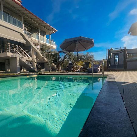 Berries Luxury Apartments Nea Moudania Ngoại thất bức ảnh